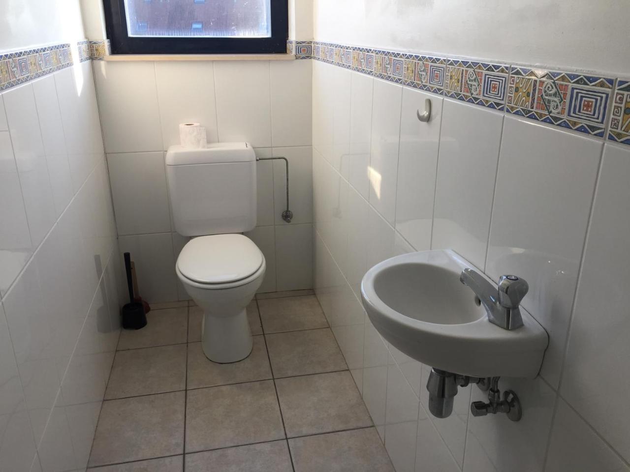Fantasia A Spacious Beautiful Apartment & Affordable 诺瑟海姆 外观 照片